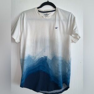 Gently Used Mens Hollister curved hem T-shirt Sz M